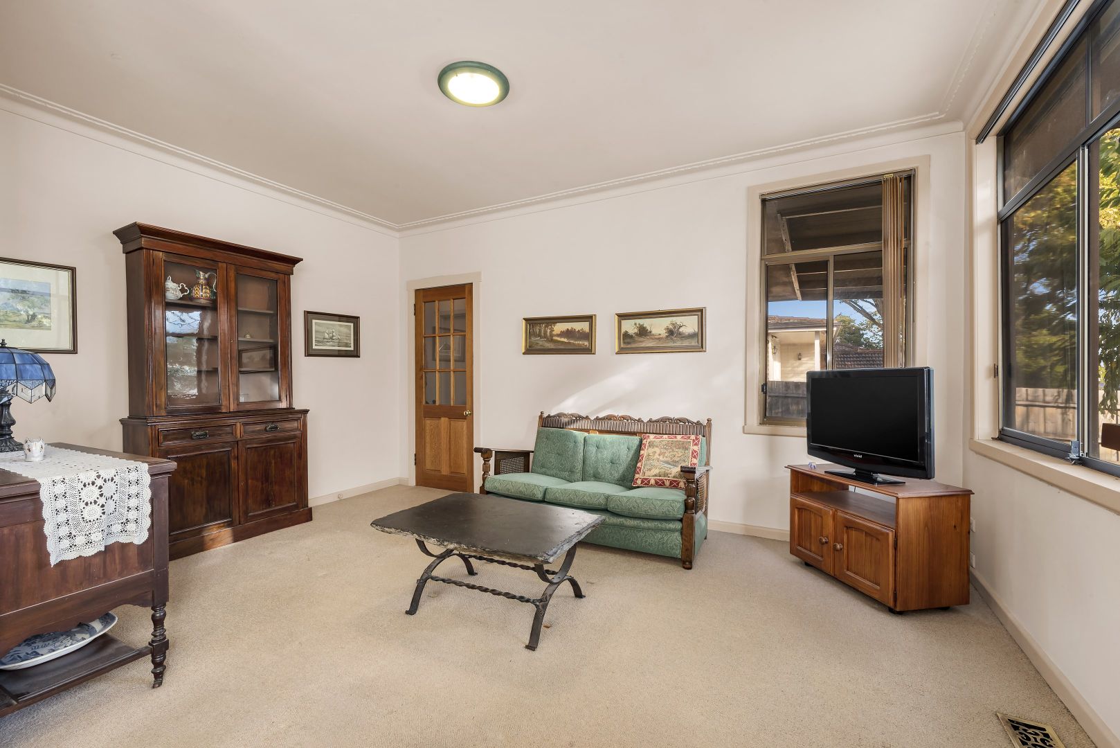 7 Hearty Street, Blackburn South VIC 3130, Image 2