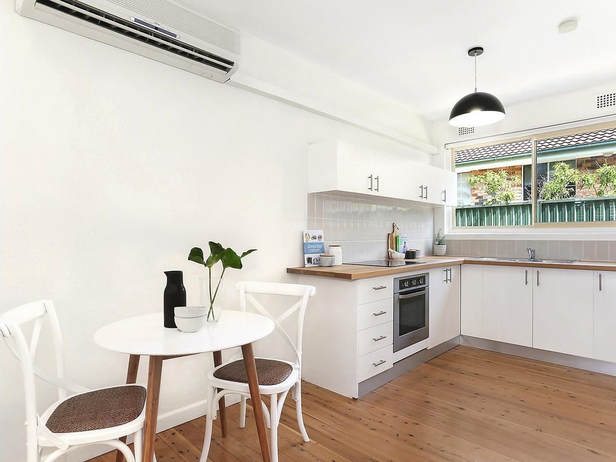 2 bedrooms Apartment / Unit / Flat in 1/54 Woolooware Road WOOLOOWARE NSW, 2230