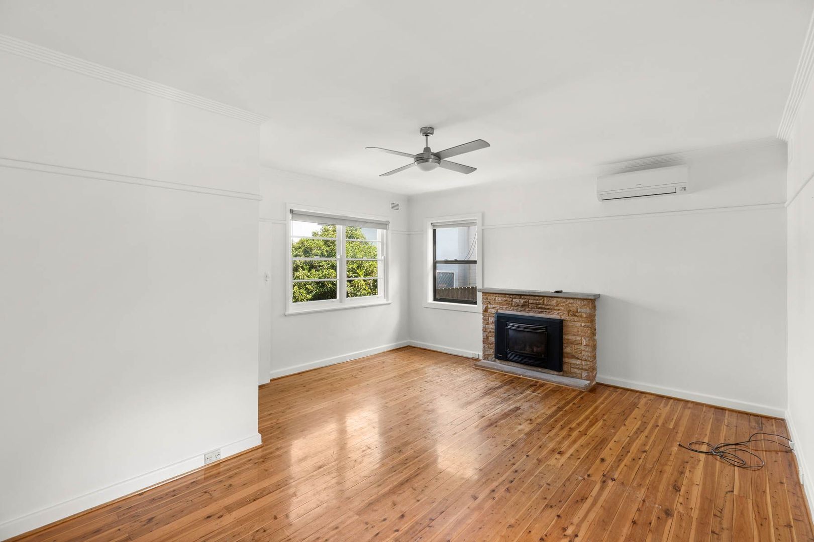 46 Hutchinson Street, Redhead NSW 2290 House for Rent Domain