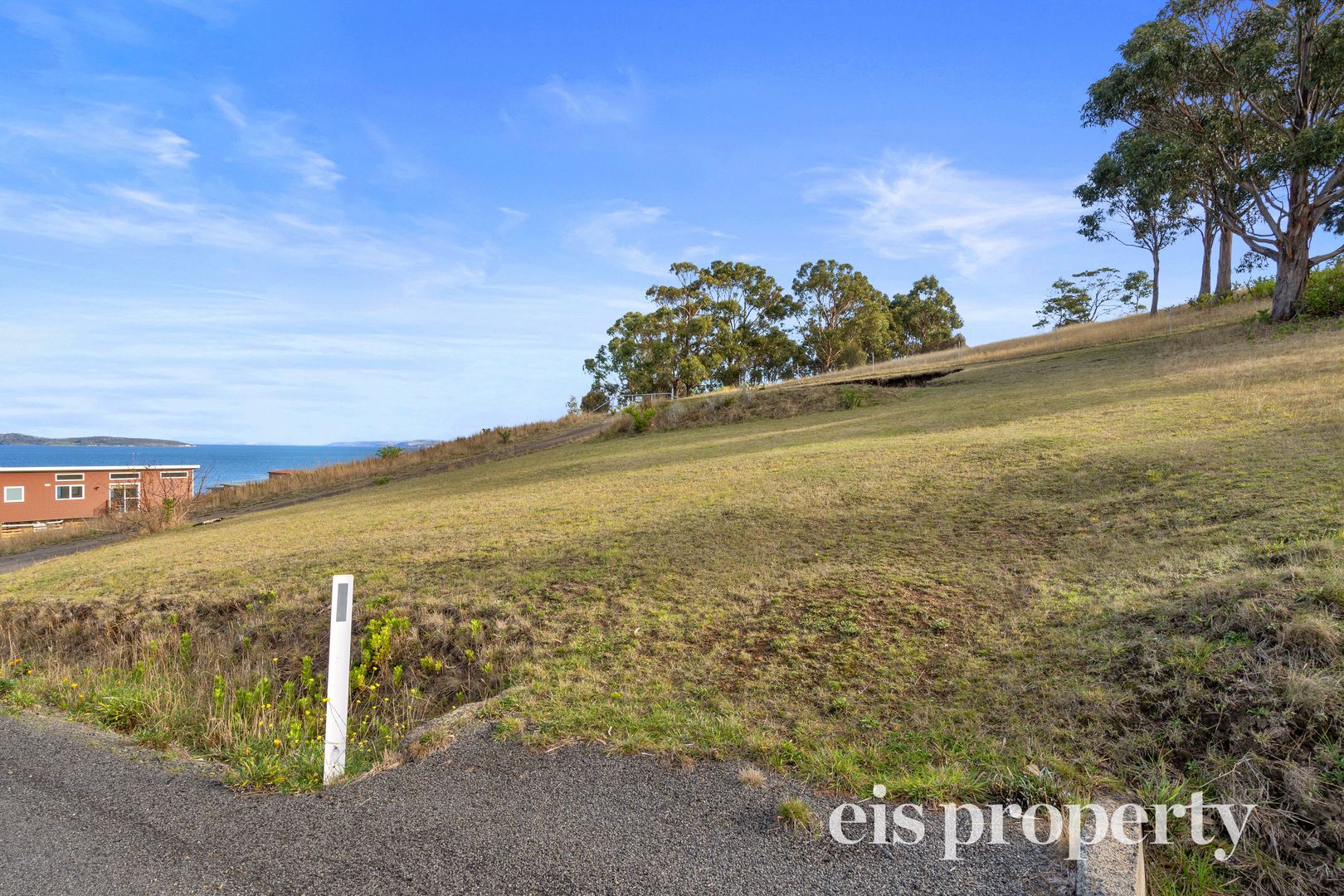 8 Norfolk Crescent, Primrose Sands TAS 7173, Image 1