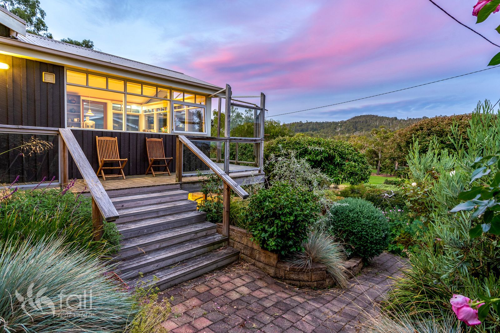 18 Roslyn Avenue, Kingston Beach TAS 7050, Image 0