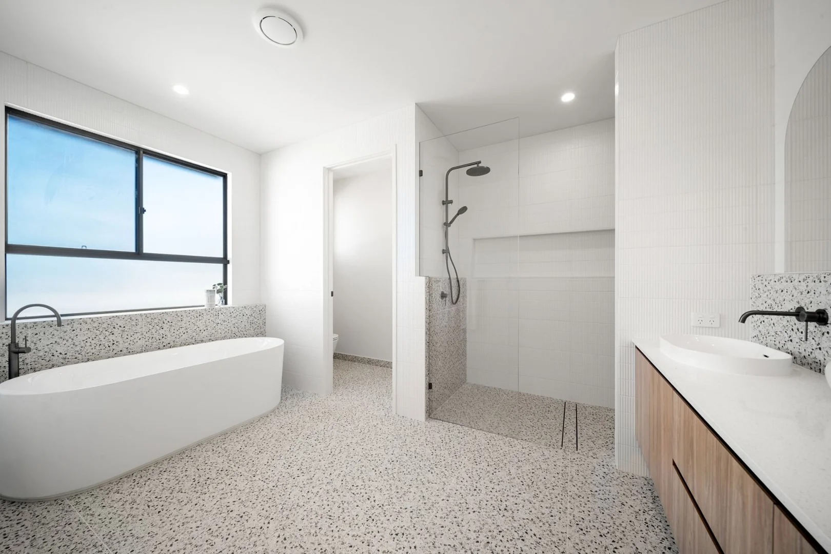 Additional image 20 of 4 Landsborough Parade, Golden Beach QLD 4551