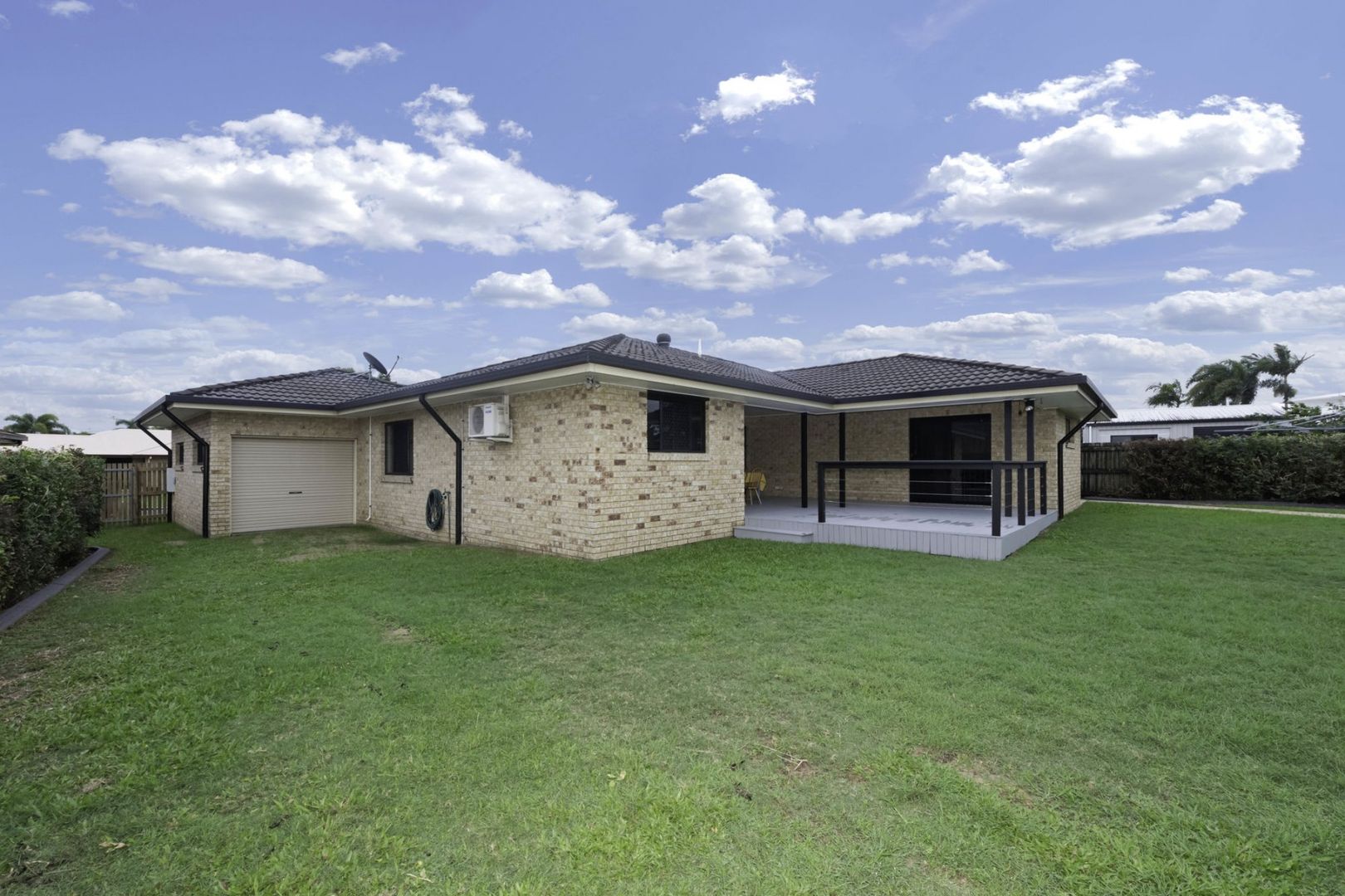 8 Bonsai Court, Glenella QLD 4740, Image 2