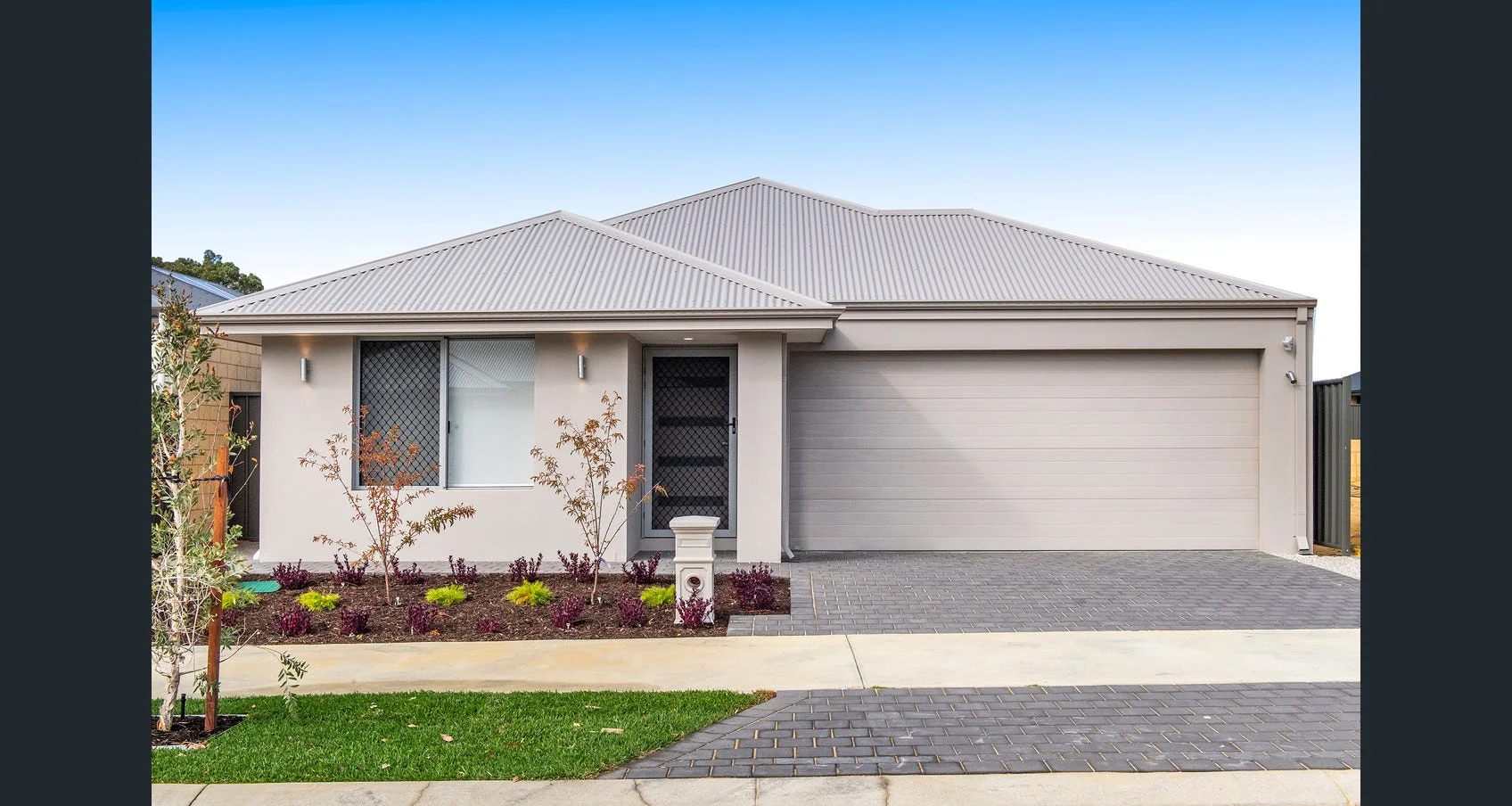 6 Tonalli Circuit, Lakelands WA 6180