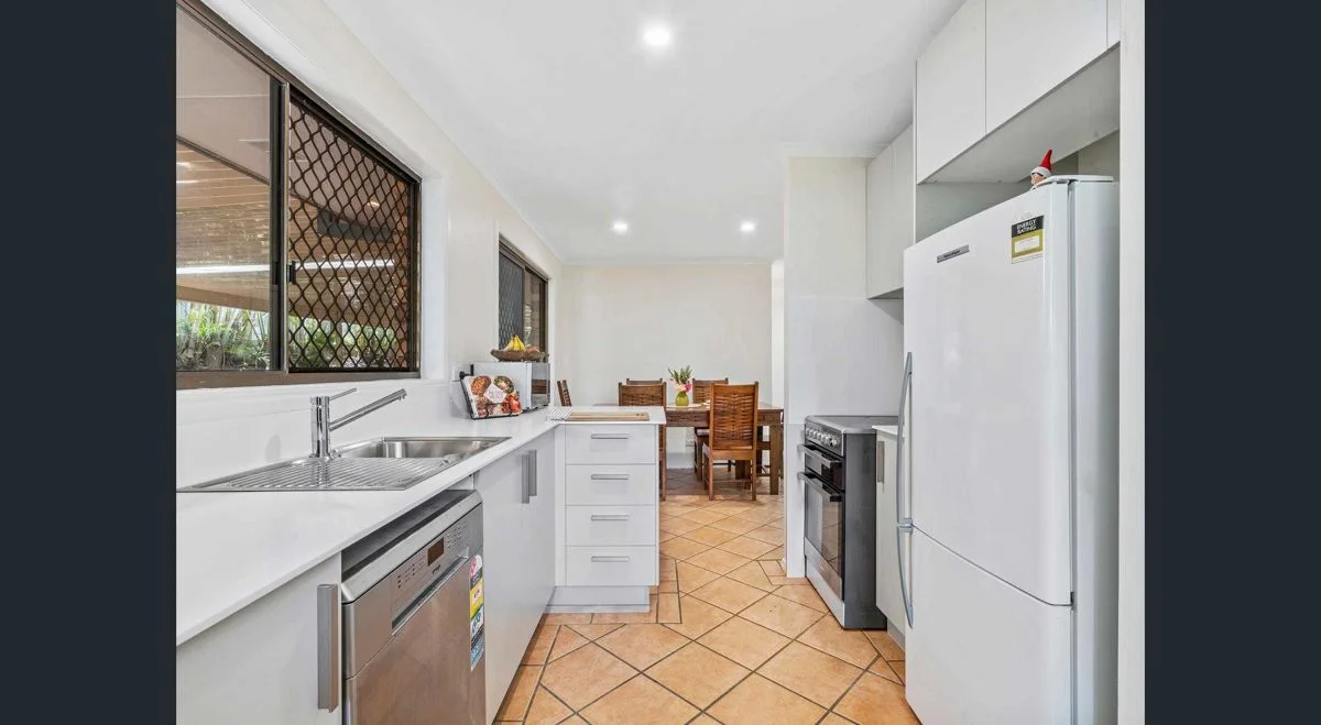 Additional image 9 of 49 WARRUNGEN WAY, Ashmore QLD 4214