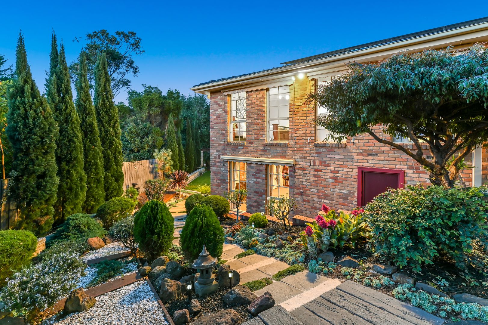 4 Buxton Court, Wheelers Hill VIC 3150, Image 1