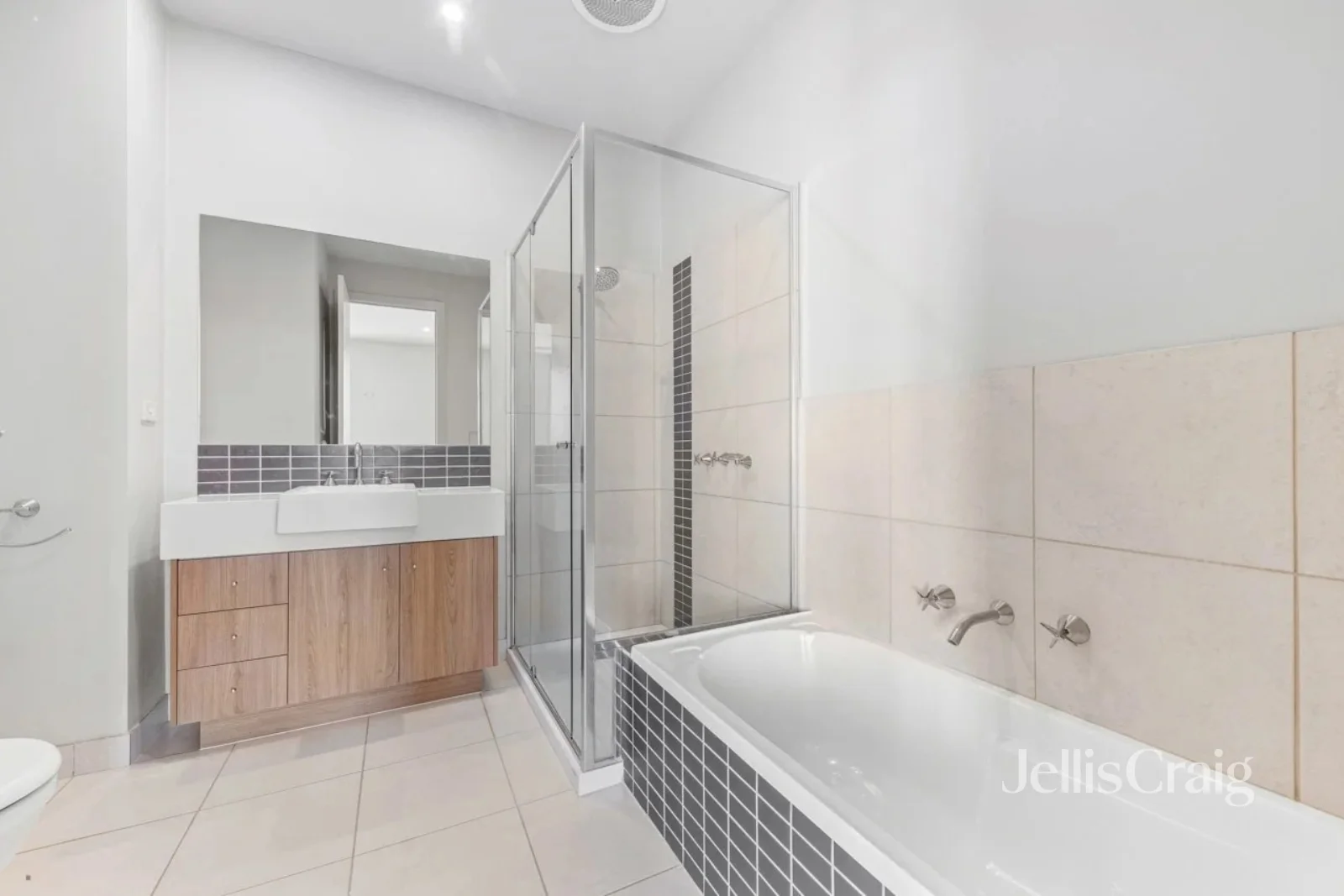 Additional image 8 of 3/25 Pottage Circuit, Macleod VIC 3085