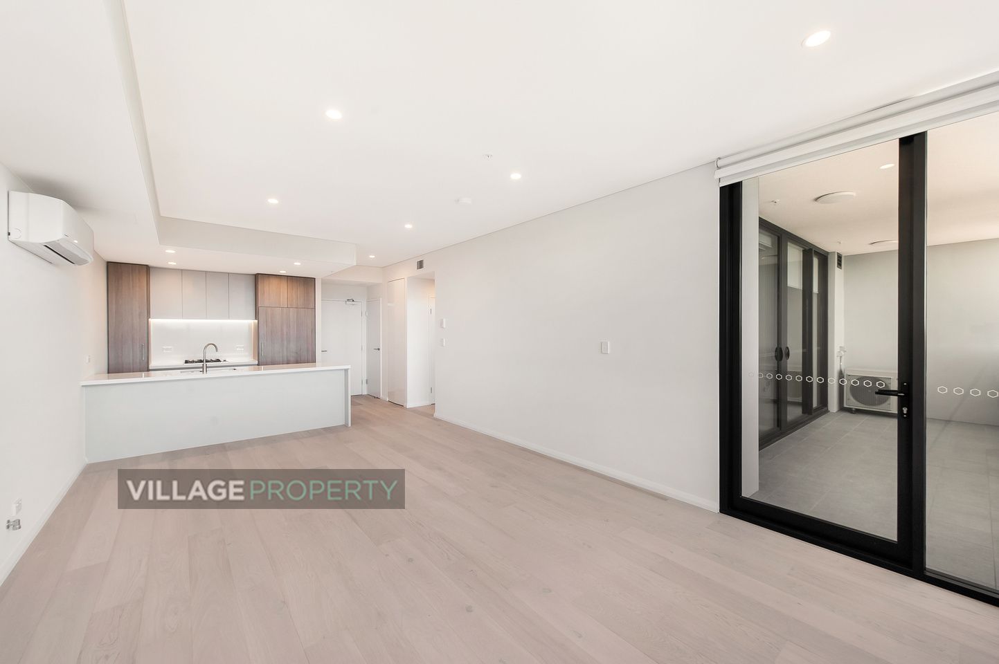 802/2 Kiln Road, Kirrawee NSW 2232, Image 2