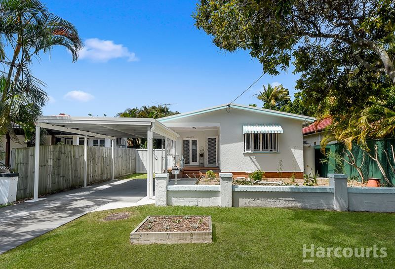 32 Valerie St, Clontarf QLD 4019, Image 0