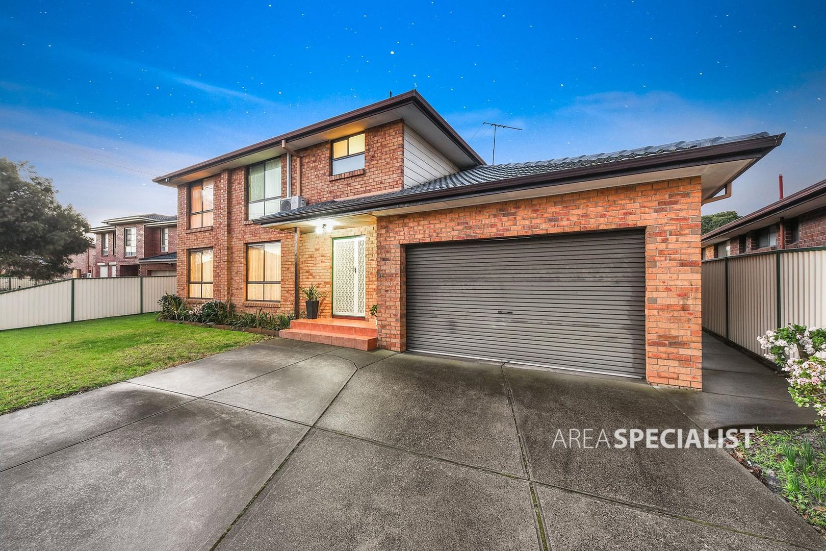 31 Amersham Avenue, Springvale South VIC 3172, Image 2