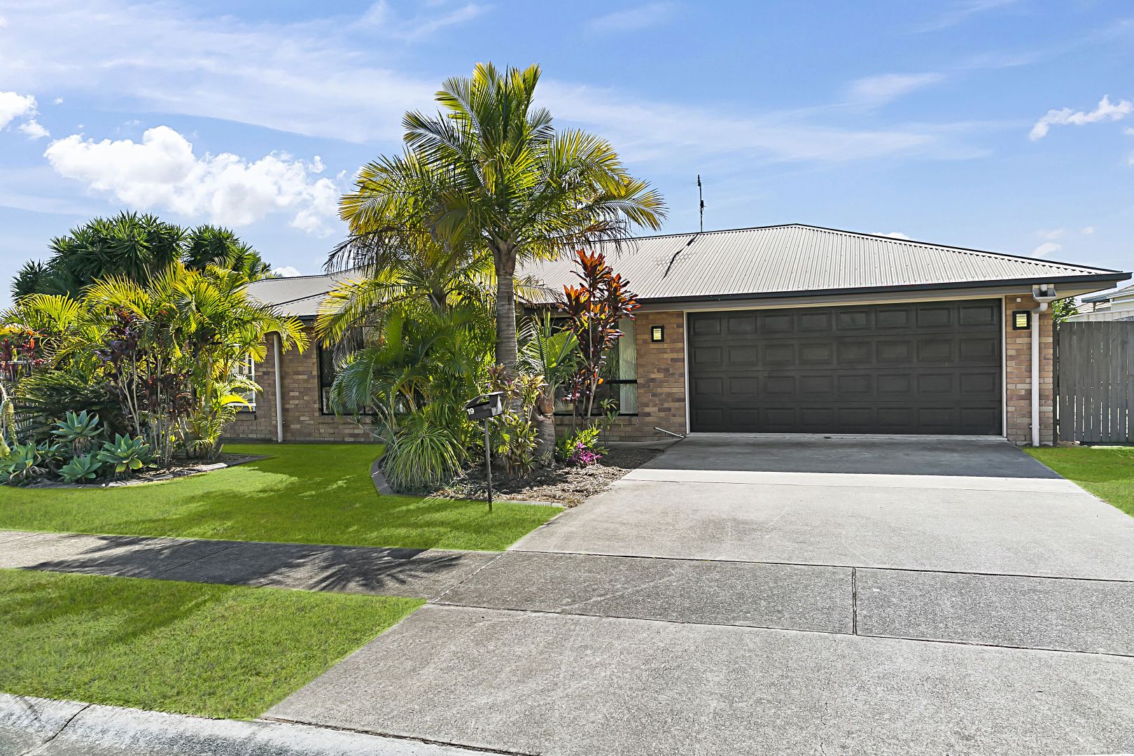 19 Denson Street, Morayfield QLD 4506, Image 1