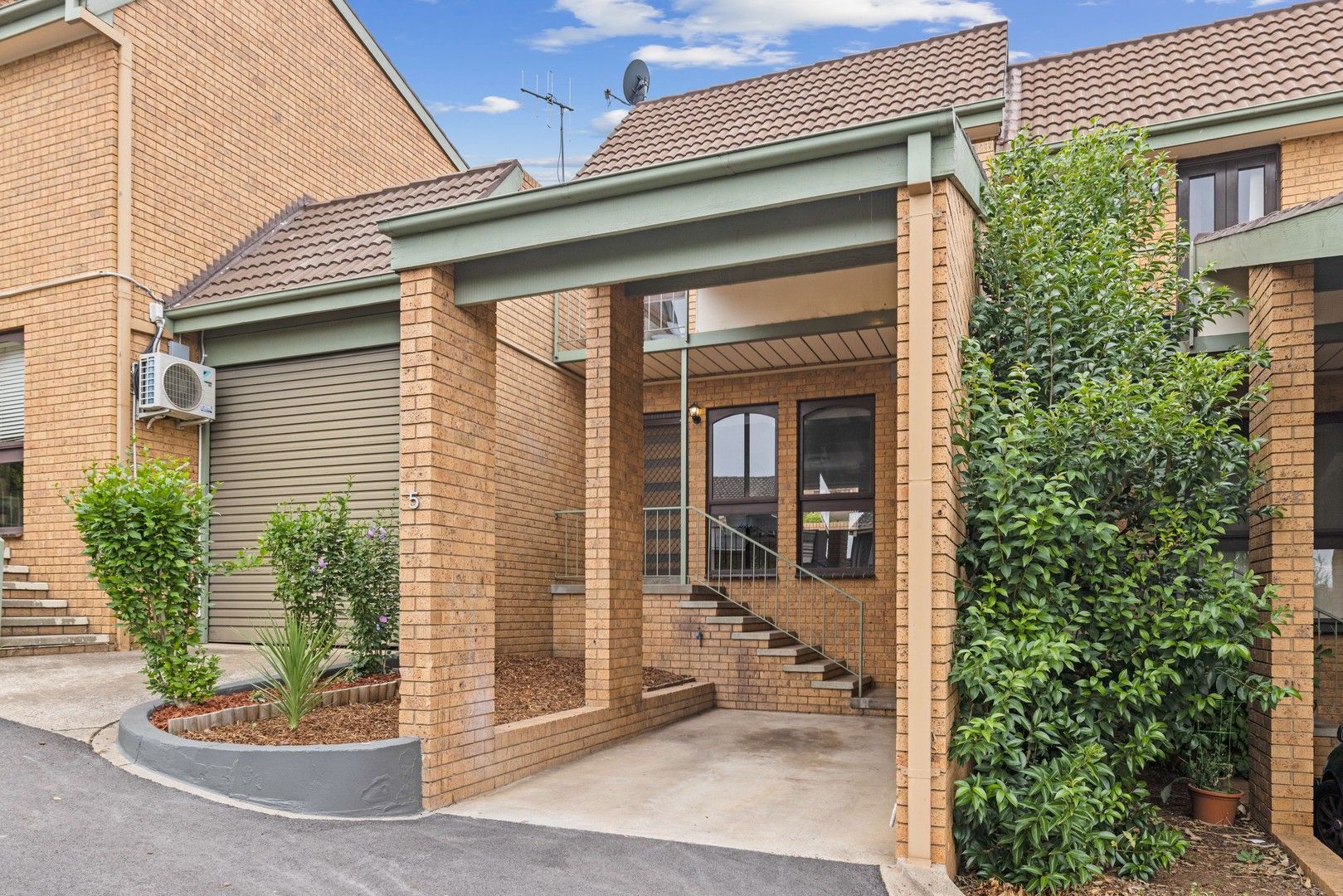 5/8 Nimmitabel Street, Queanbeyan NSW 2620, Image 1