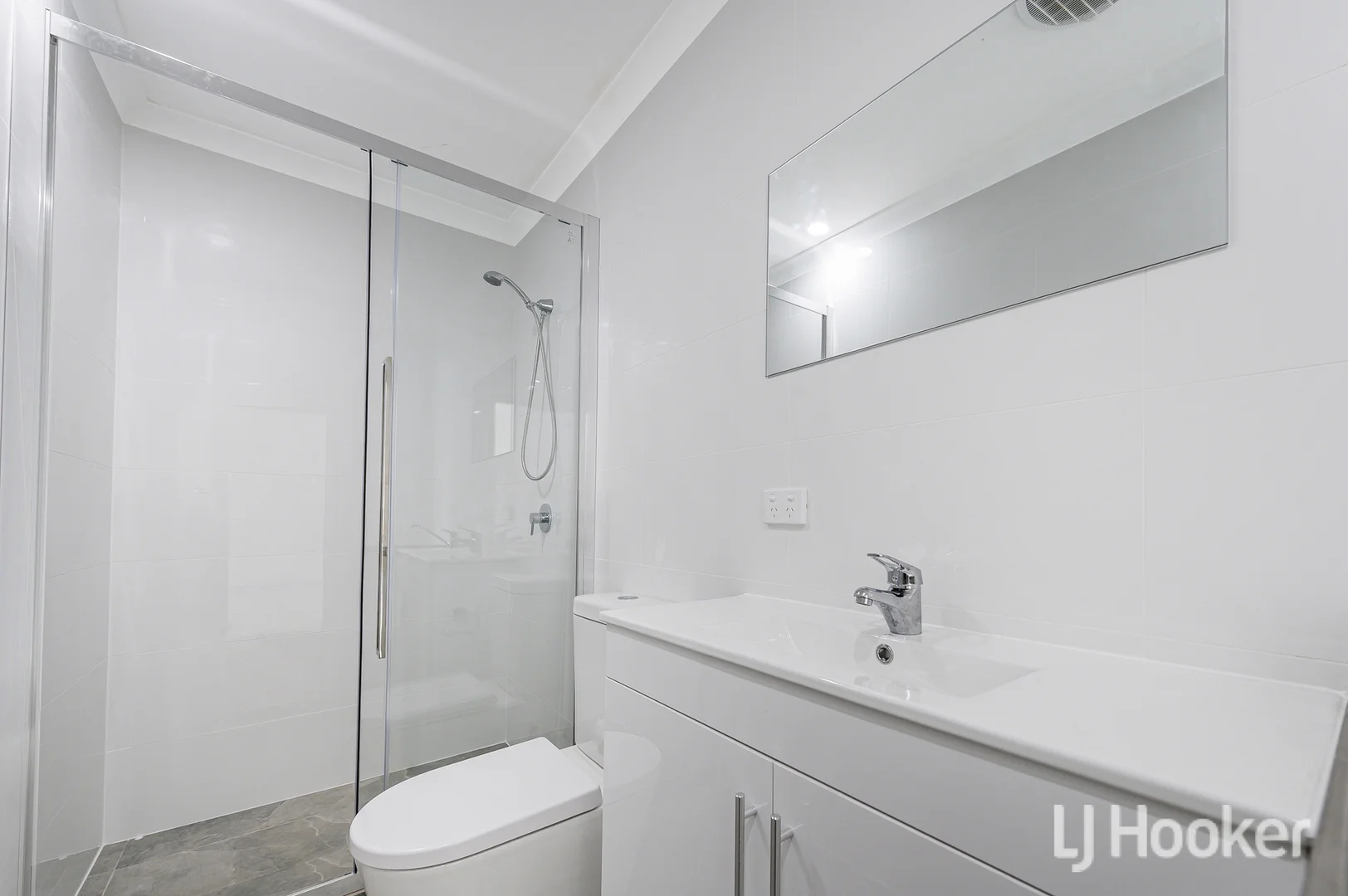 Additional image 15 of 16 Marginata Parkway, Canning Vale WA 6155