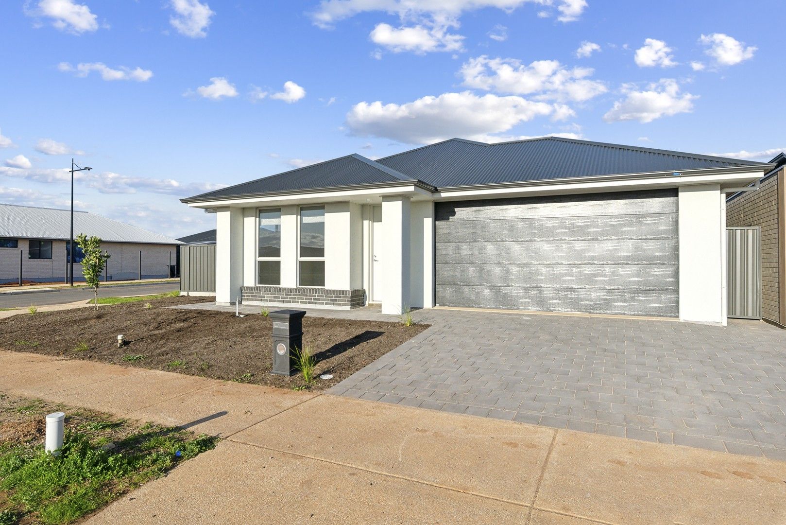4 bedrooms House in 20 Corkwood Circuit ANDREWS FARM SA, 5114