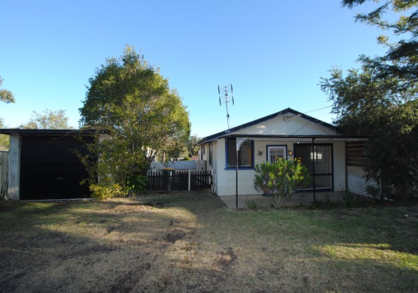 4 Dorothy Avenue, Basin View NSW 2540