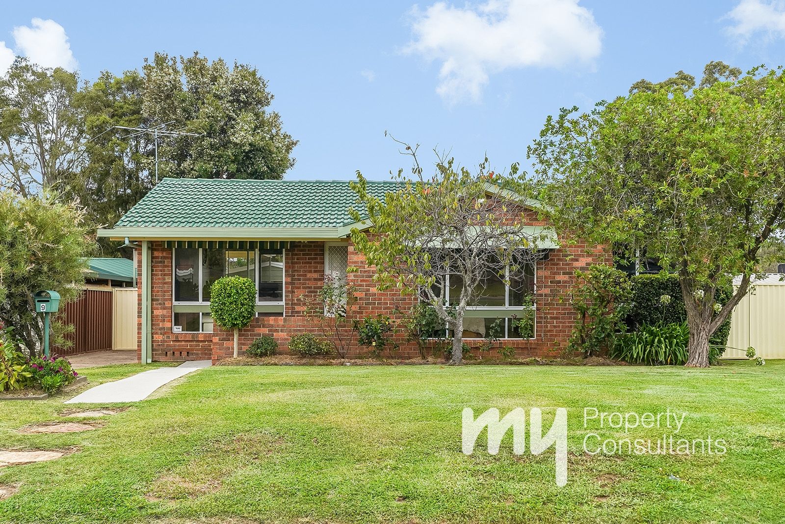 9 Trebbiano Place, Eschol Park NSW 2558, Image 0