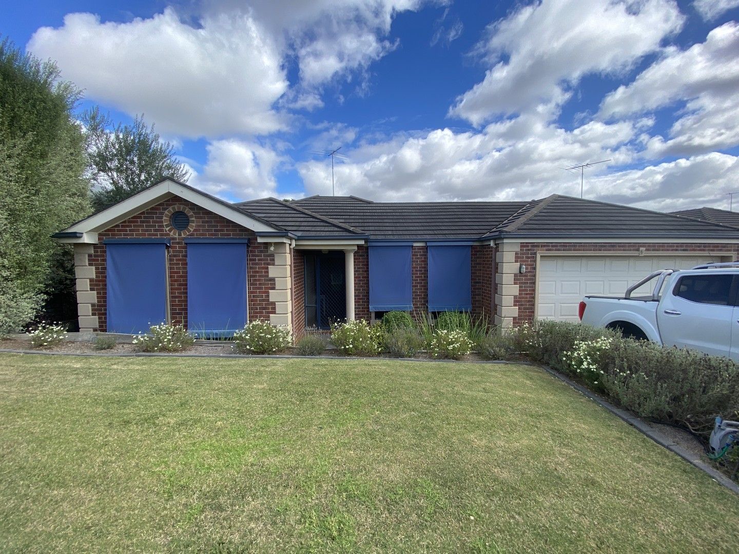 4 bedrooms House in 12 Pethajohn Parade GROVEDALE VIC, 3216