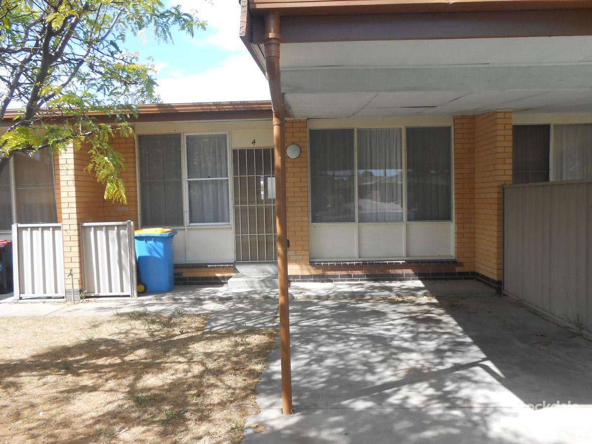 2 bedrooms Apartment / Unit / Flat in 4/2 Welsford Street SHEPPARTON VIC, 3630