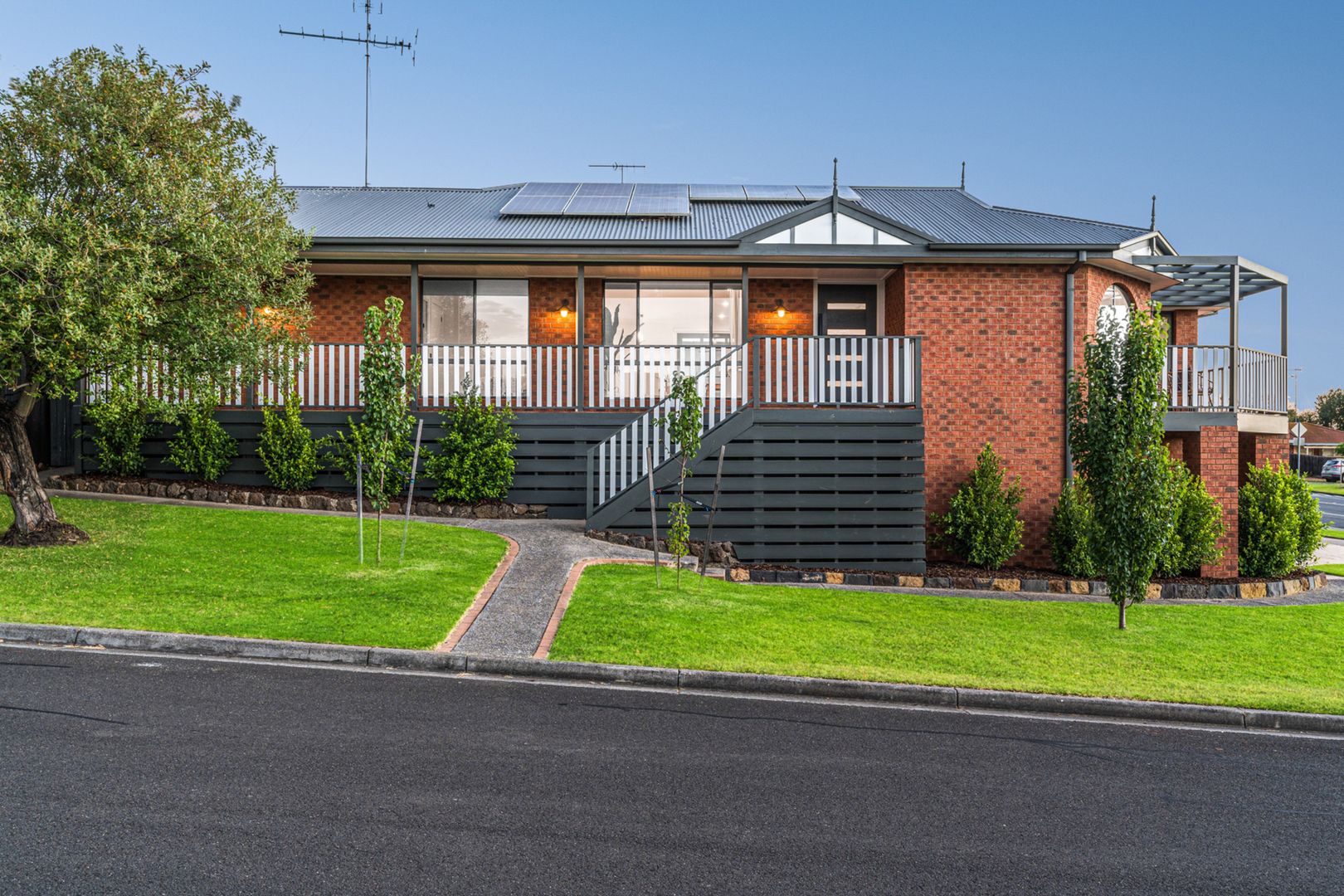 57 Rebecca Drive, Leopold VIC 3224, Image 2