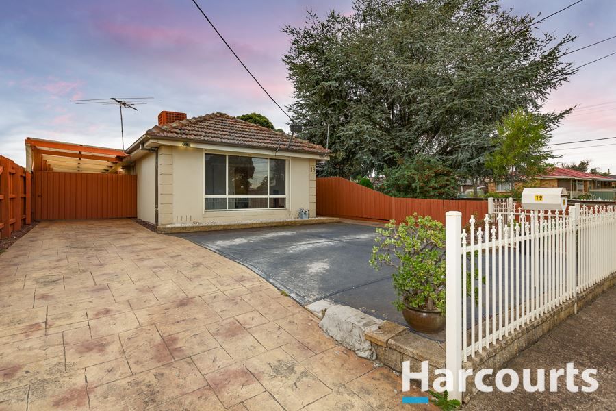 19 Third Avenue, Dandenong North VIC 3175, Image 0