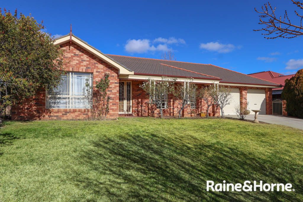19 Wentworth Drive, Kelso NSW 2795, Image 0