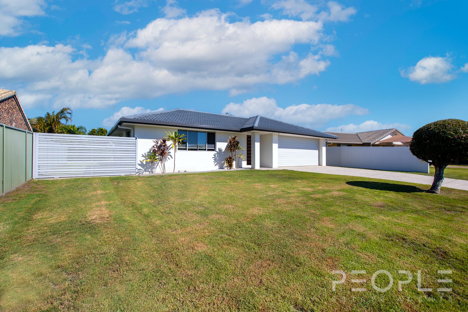 4 Primrose Court, Hollywell QLD 4216, Image 2