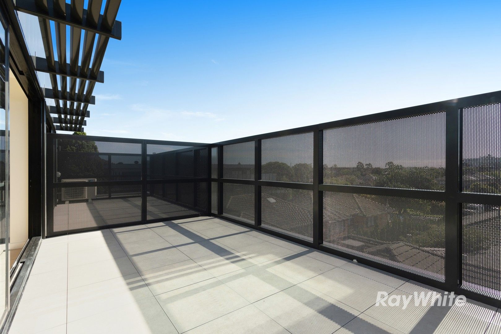 2 bedrooms Apartment / Unit / Flat in 14/14 Camira Street MALVERN EAST VIC, 3145