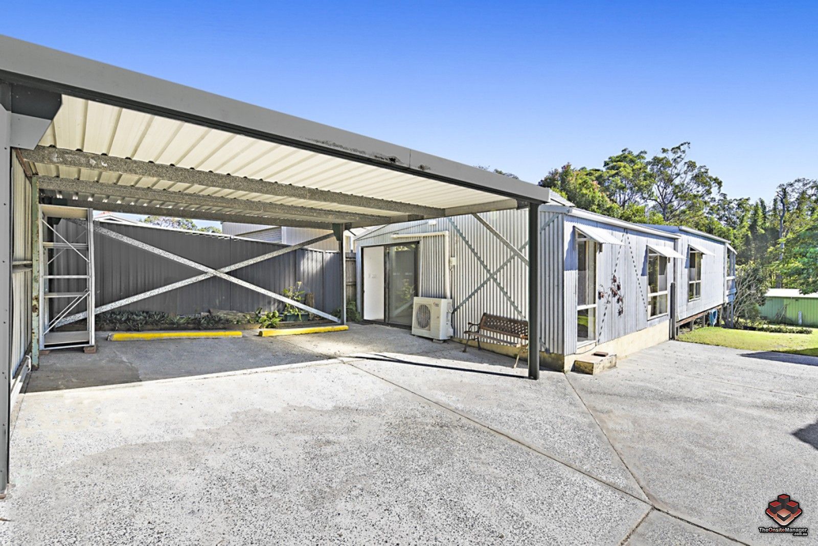 3 bedrooms House in 139 Castle Hill Drive GAVEN QLD, 4211