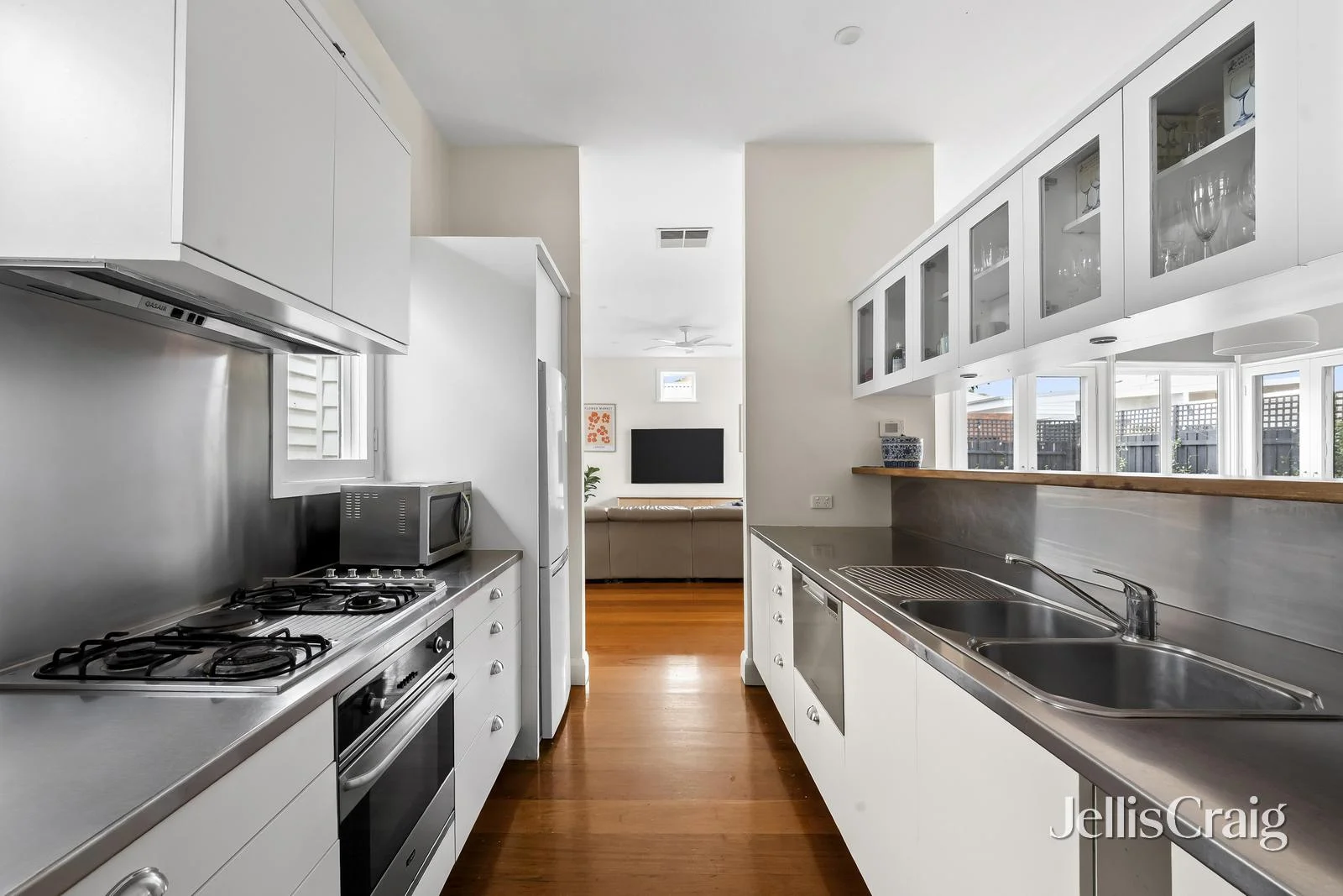Additional image 7 of 5 Brown Street, Newport VIC 3015
