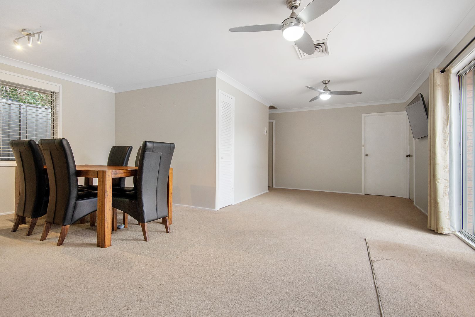 92 Maitland Street, Stanford Merthyr NSW 2327, Image 2