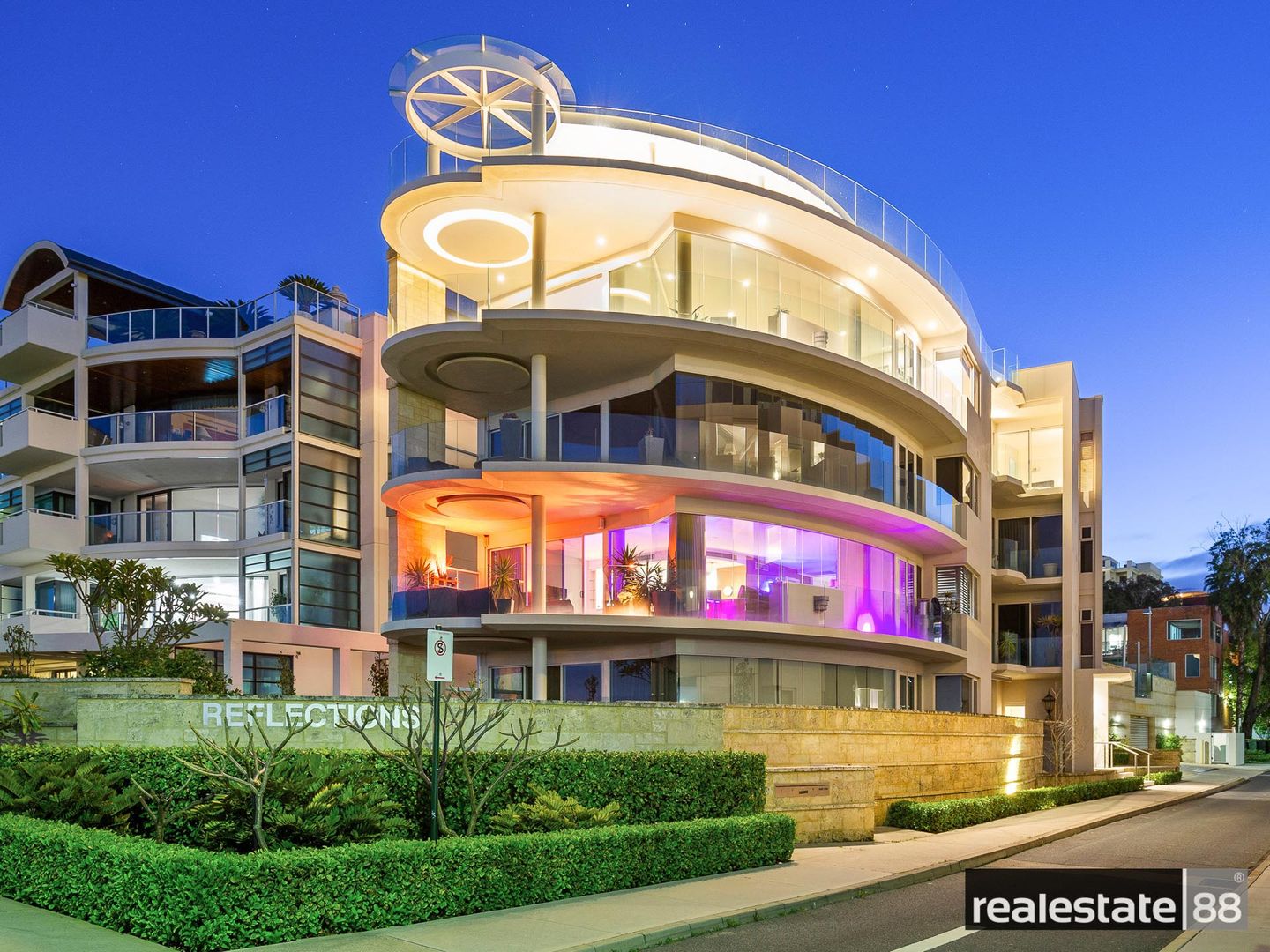 Penthouse 49 South Perth Esplanade, South Perth WA 6151 Penthouse For