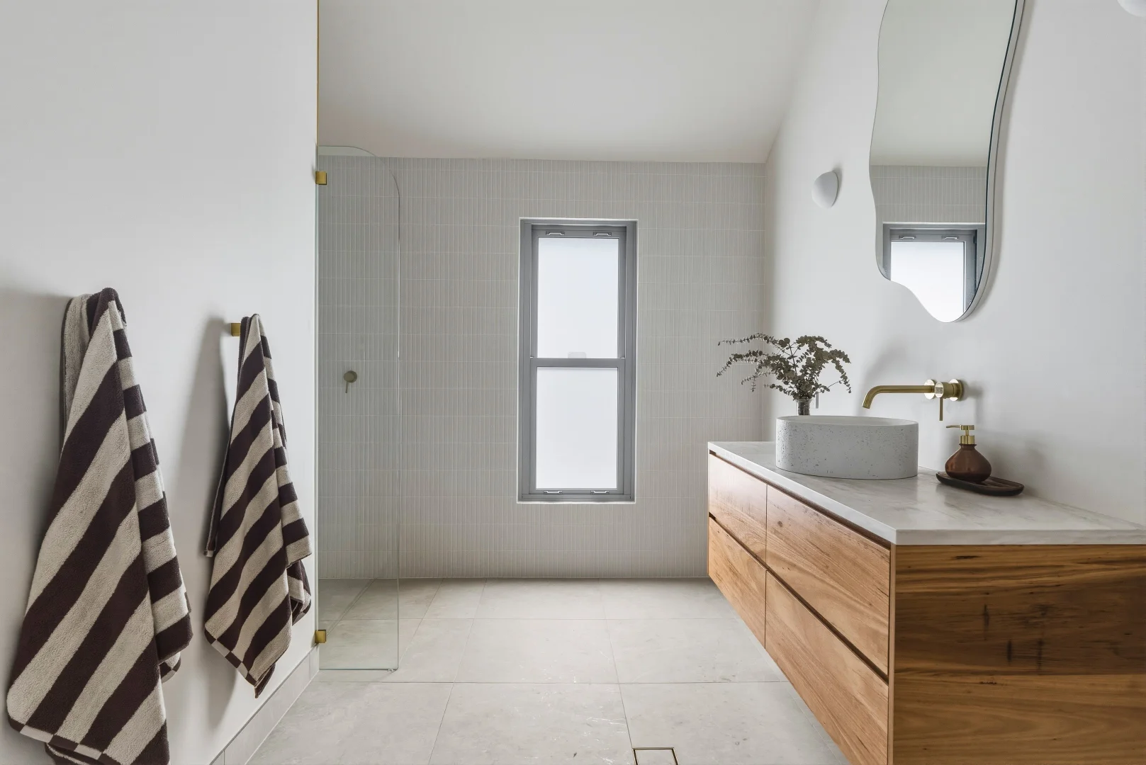 Additional image 21 of 2 Patstone Street, Bateau Bay NSW 2261