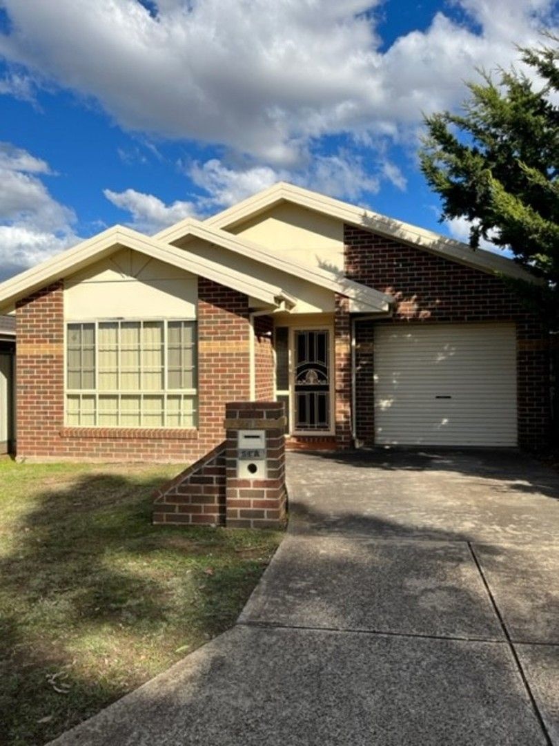 3 bedrooms House in 51a Boberrit Wynd SYDENHAM VIC, 3037