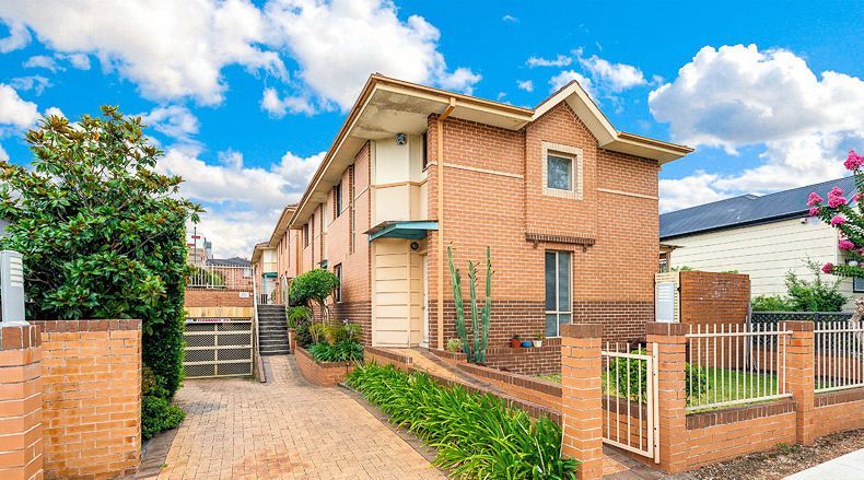 3 bedrooms Townhouse in 3/23 Elsham Road AUBURN NSW, 2144