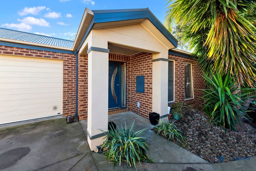 2/4 Curtois Street, Yarrawonga VIC 3730