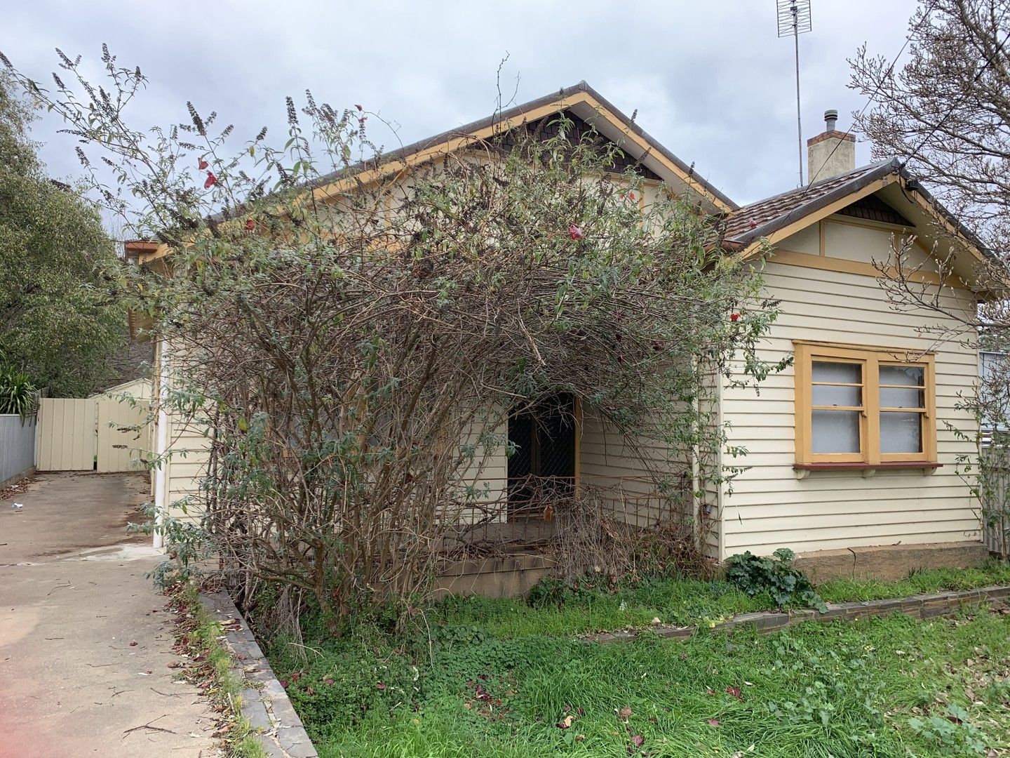 2 Campbell Street, Castlemaine VIC 3450 House For Rent Domain