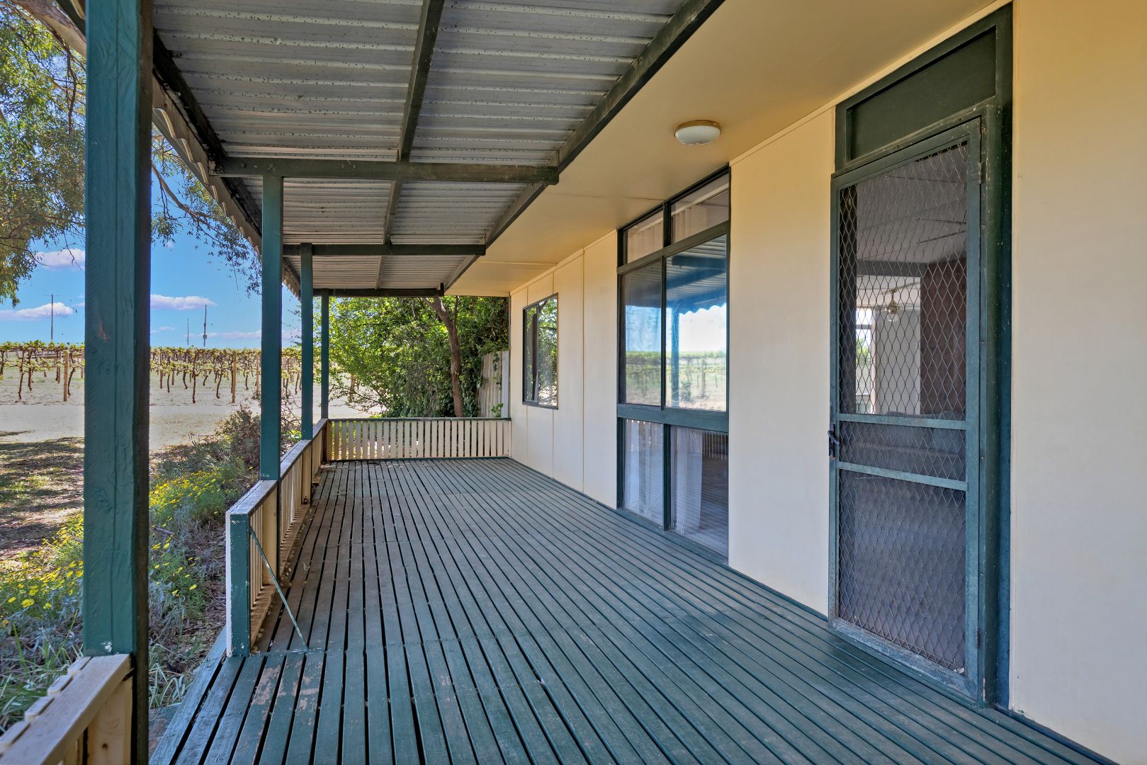 853 Kulkyne Way, Red Cliffs VIC 3496, Image 2