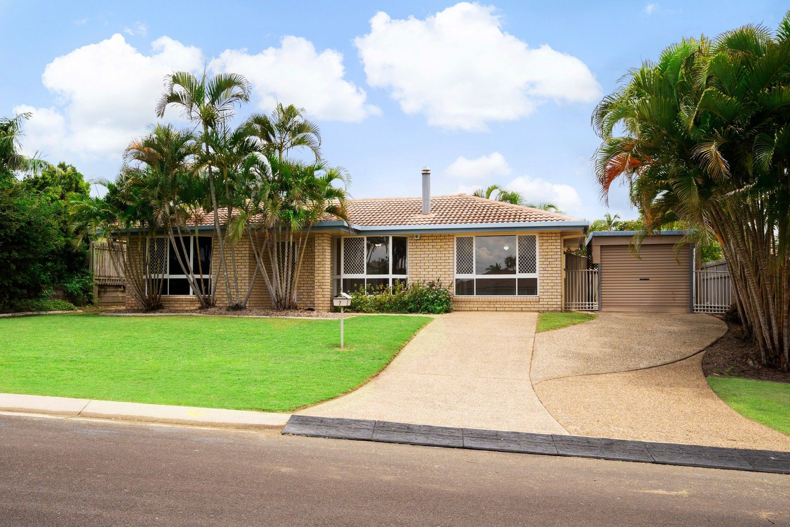 7 Kew Place, Heritage Park QLD 4118, Image 2