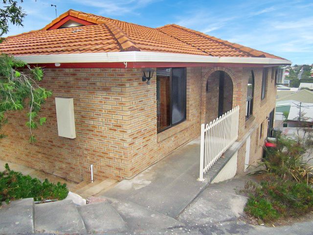 2 bedrooms Apartment / Unit / Flat in 1/9 Minnipa Avenue PORT LINCOLN SA, 5606