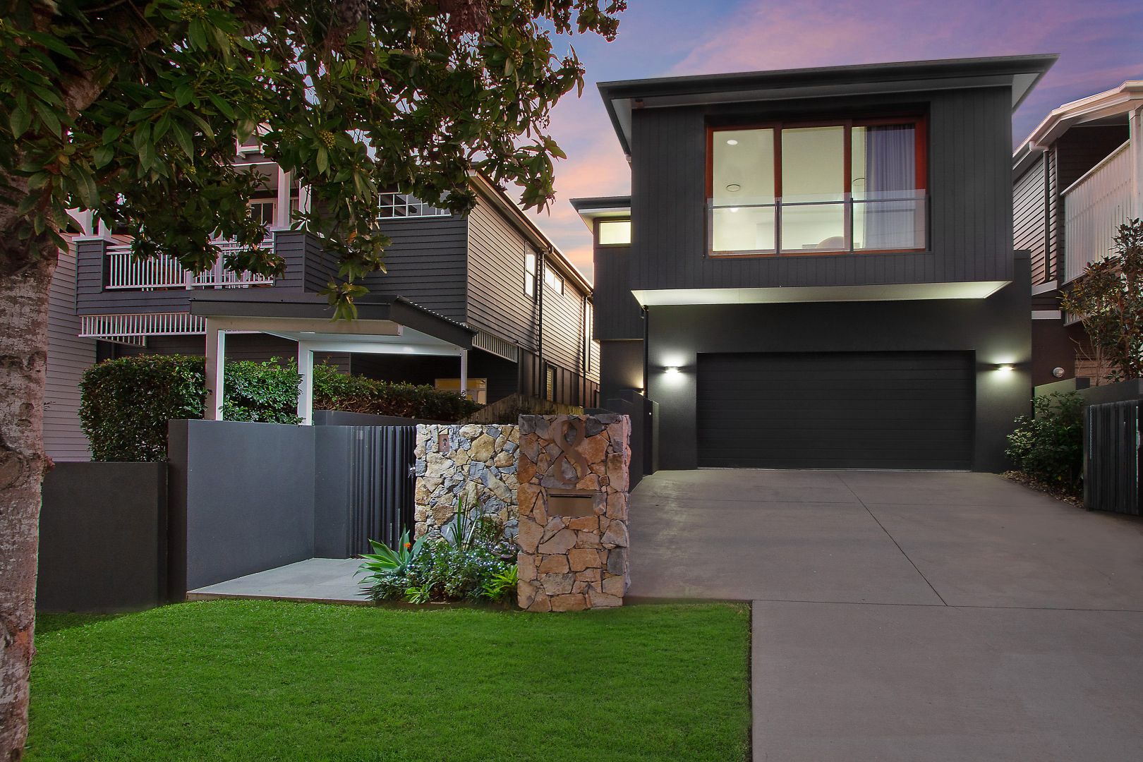 8 Blackheath Avenue, Hawthorne Property History & Address Research