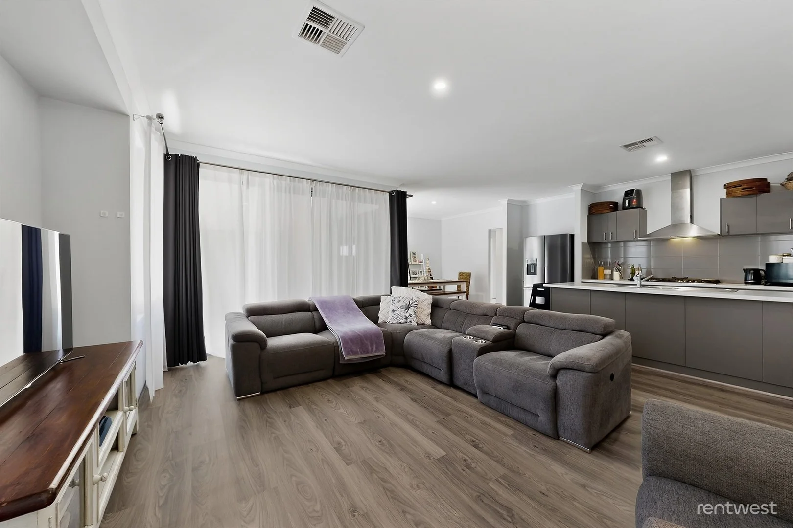 51 Teasel Way, Banksia Grove WA 6031