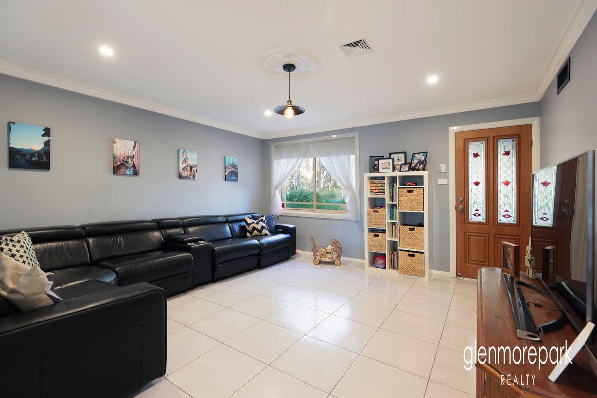 56A Sir John Jamison Circuit, Glenmore Park NSW 2745, Image 2