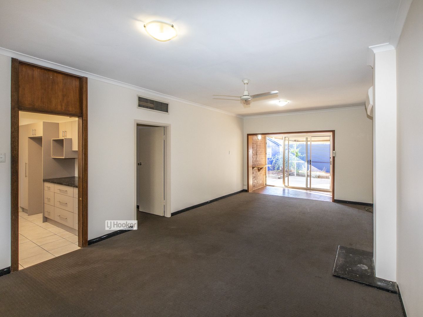 1/6 Aldridge Street, Araluen NT 0870, Image 2