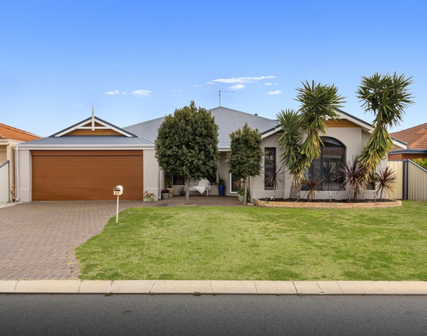 21 Finchley Avenue, Meadow Springs WA 6210