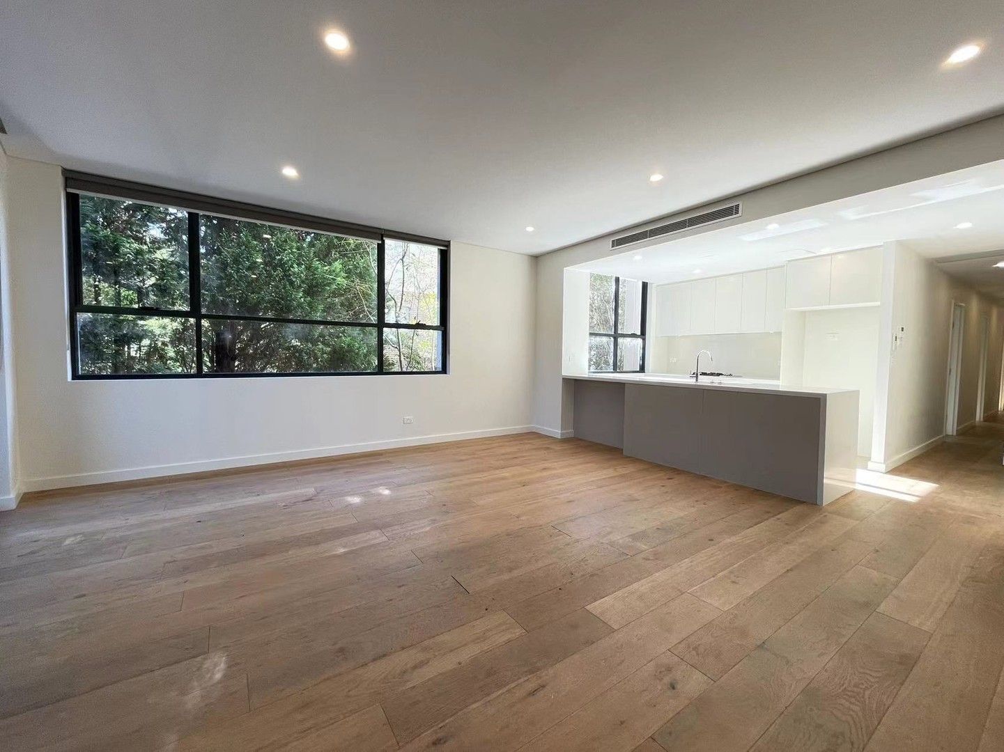 3 bedrooms Apartment / Unit / Flat in 102/207/2-4 Culworth Ave Culworth Ave KILLARA NSW, 2071