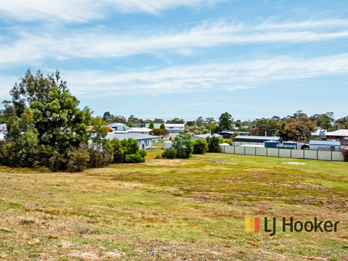 42 Banksia Avenue, Sisters Beach TAS 7321, Image 1