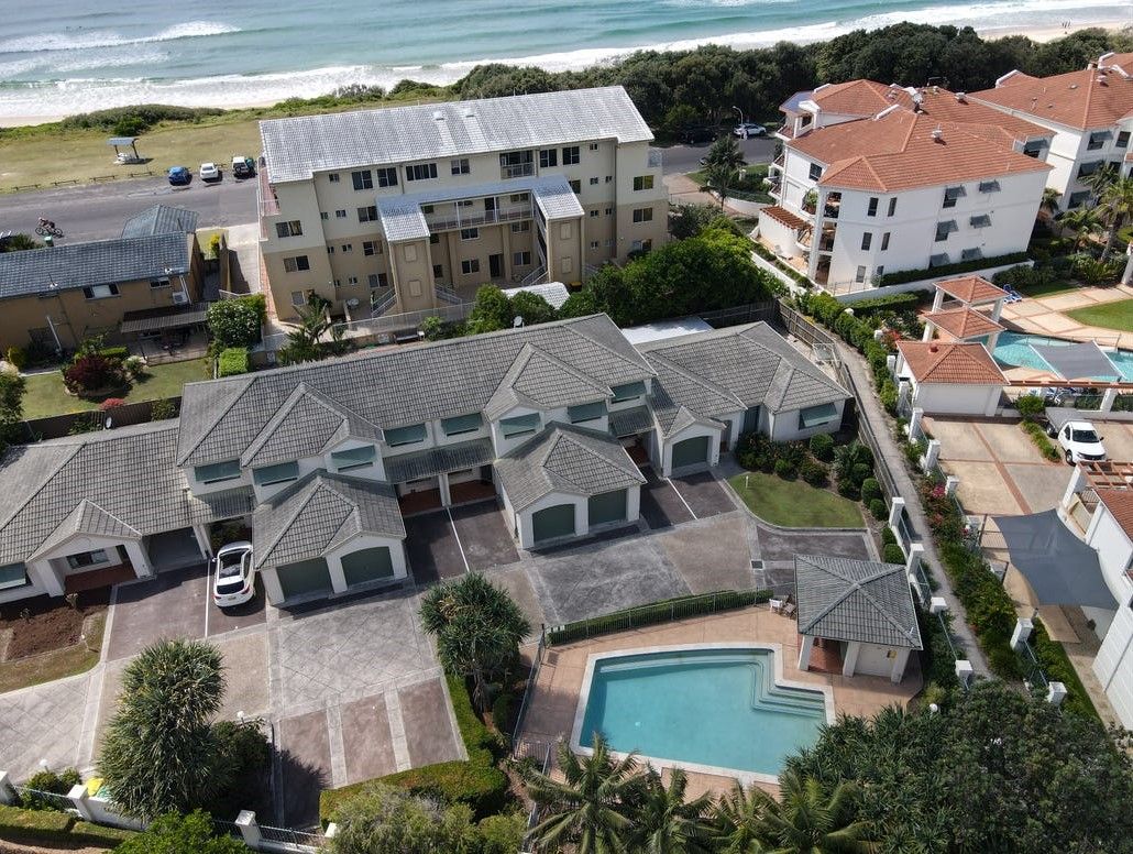 3 bedrooms Townhouse in 2/8 Beachside Way YAMBA NSW, 2464