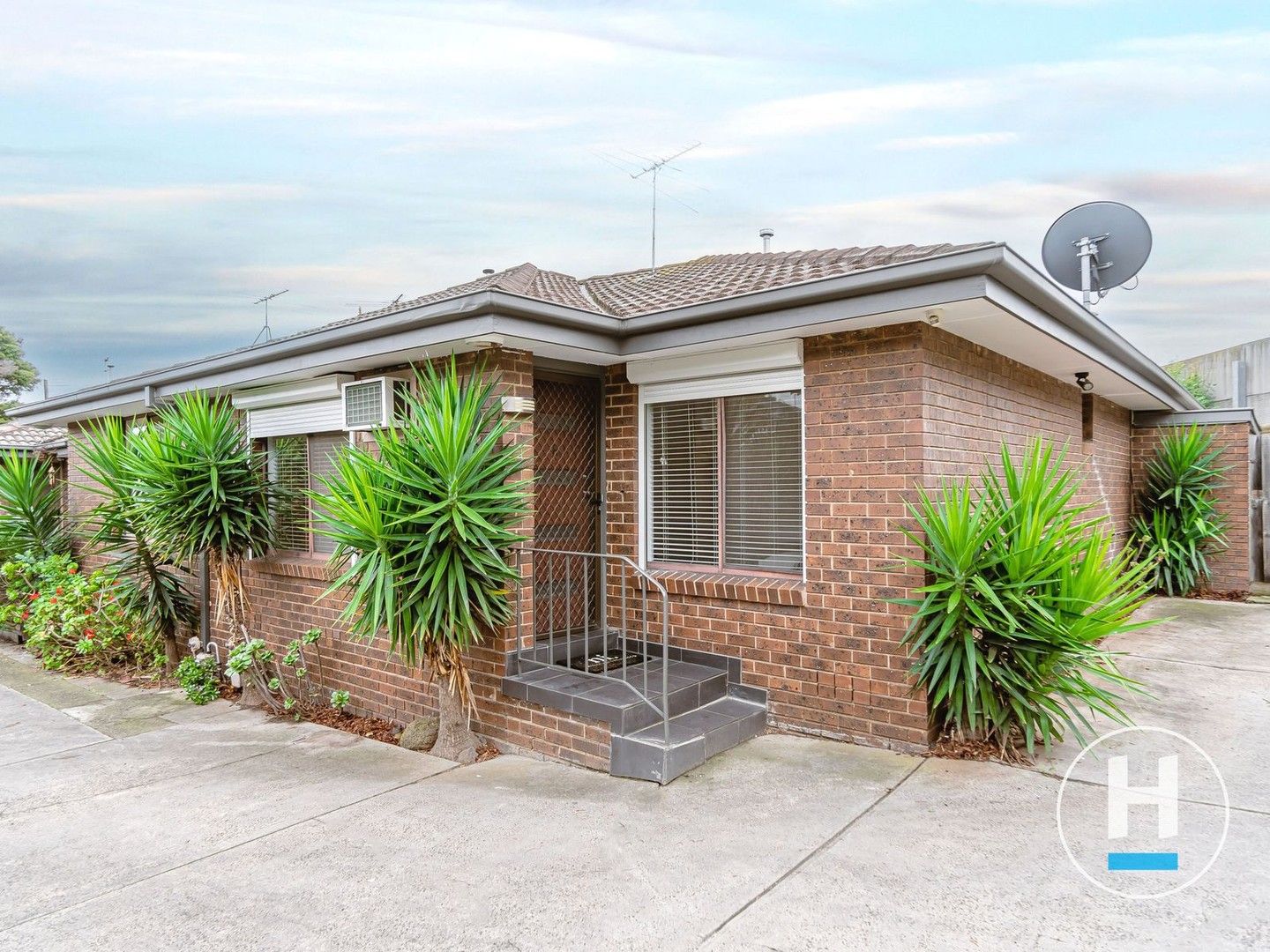 2 bedrooms Apartment / Unit / Flat in 6/40 Hopetoun Avenue BRUNSWICK VIC, 3056