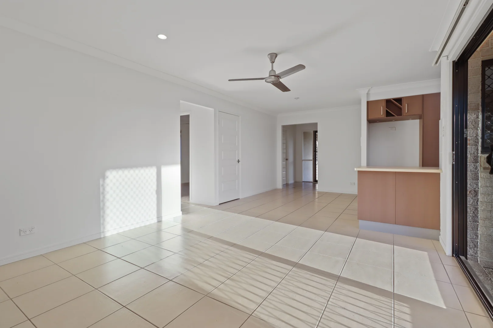 Additional image 8 of 45 Brittany Crescent, Raceview QLD 4305