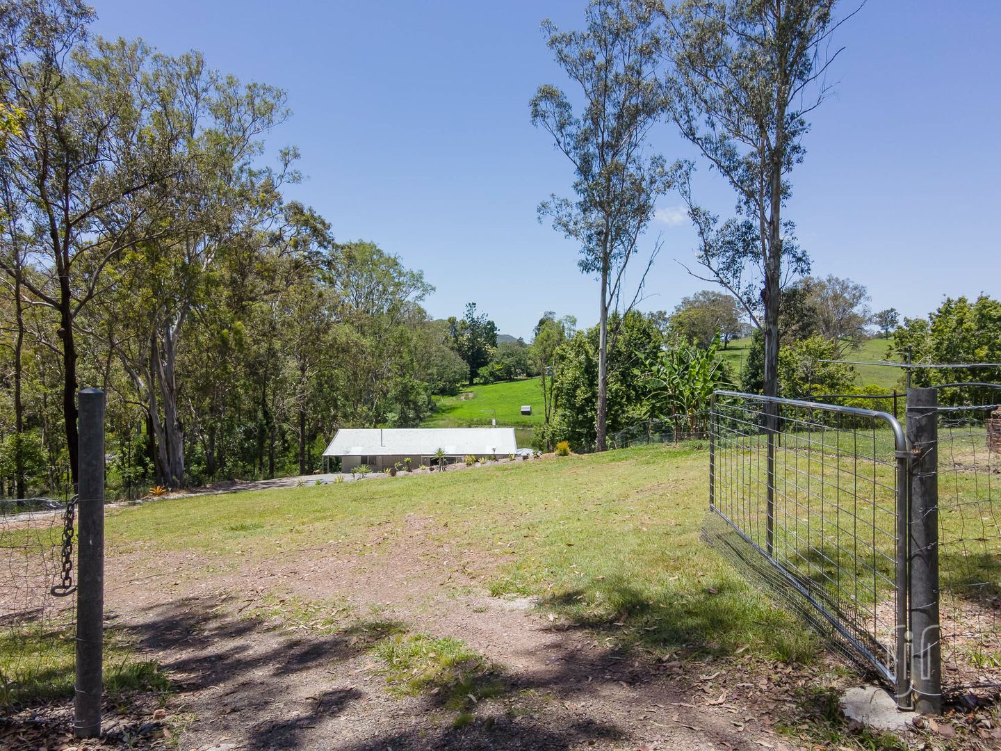 82 Sutton Street, Brooloo QLD 4570, Image 2